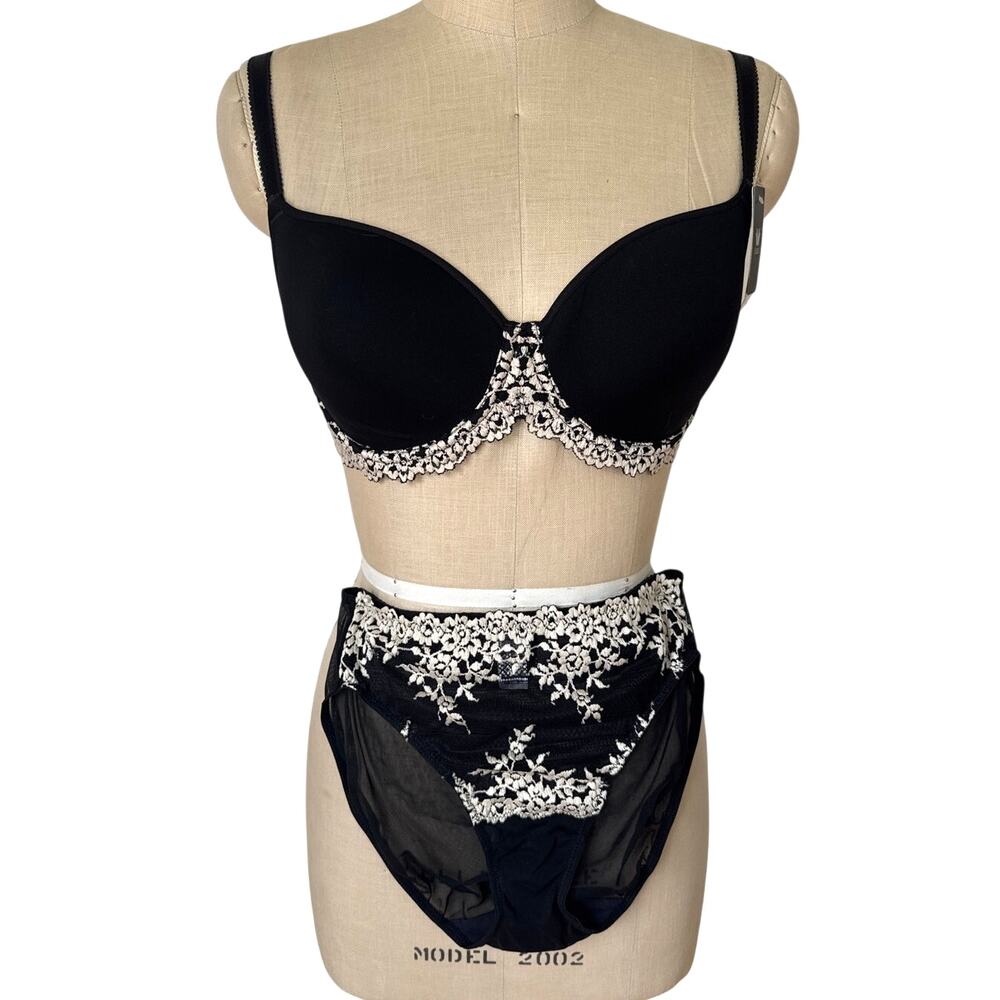 Wacoal Embrace Lace T-Shirt Bra Size 34D 853191 & Panty Size Small 841191 NEW